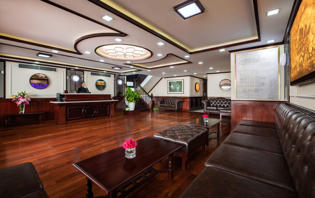 Receptionist-1024x646