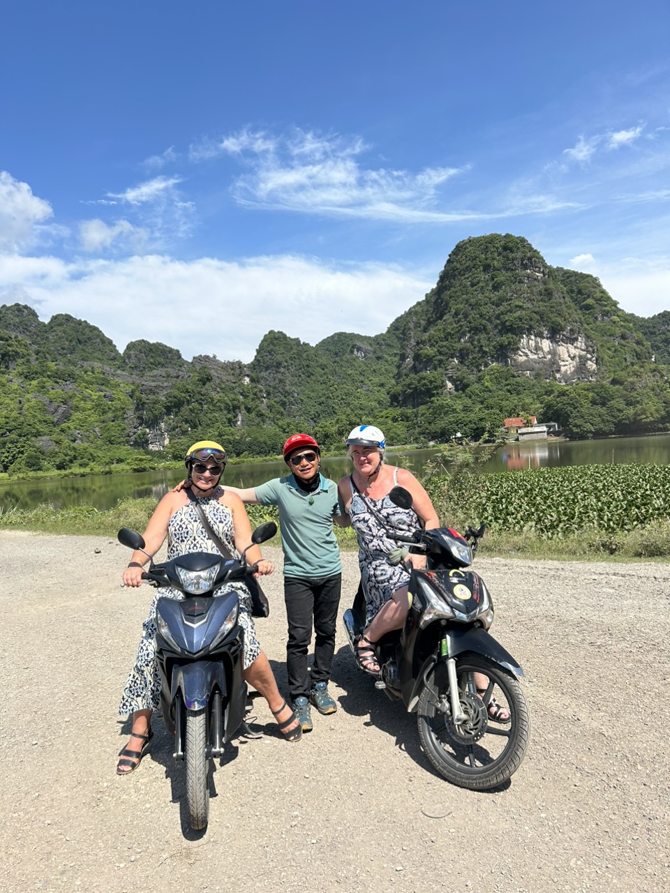 z5674342812056_baa7dbd035cd11772d6e0c9304c6b622