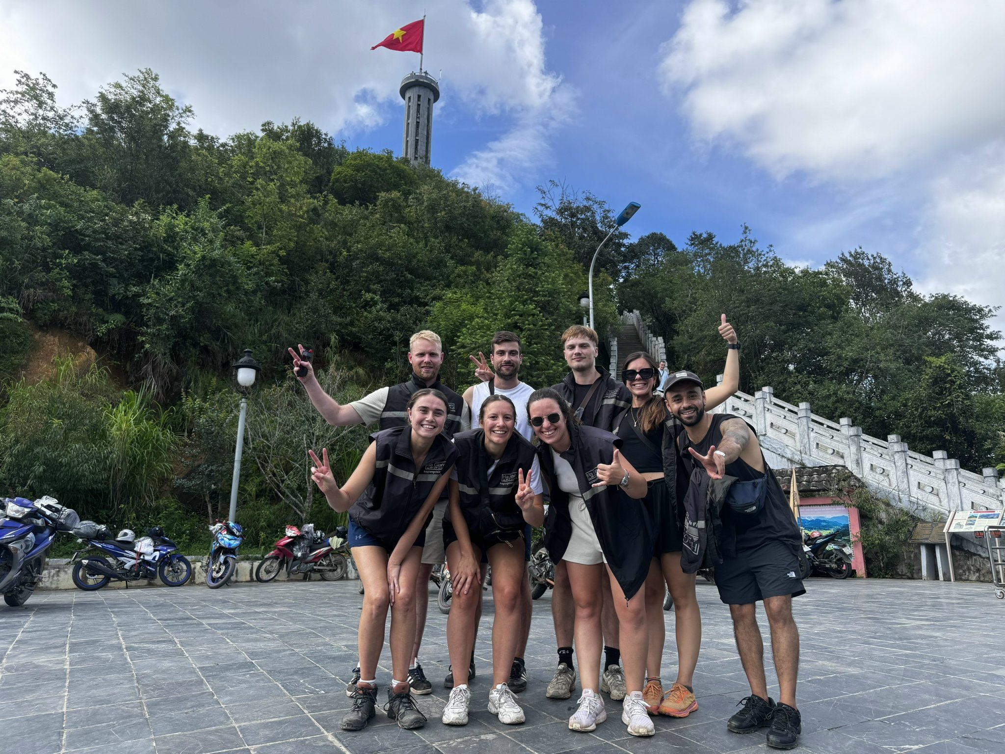 z5707297231335_8ac0eccde486e0d938cfd6e41ab39879